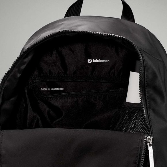 Lululemon City Adventure Backpack Mini 11L Black Graphite Grey - Picture 4 of 11